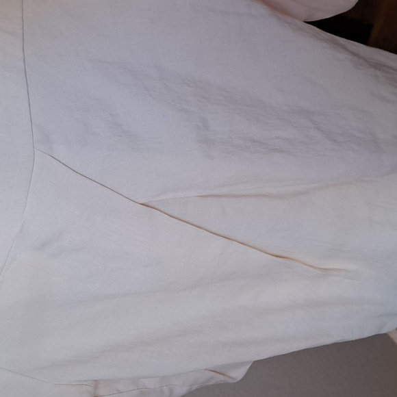 Love Tree, small beige blouse. - Picture 6 of 12